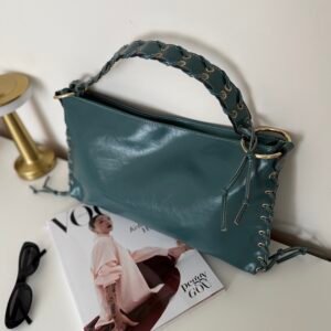 Parlak Suni Deri Bağcıklı Kadın Clutch ve Omuz Çantası Turkuaz