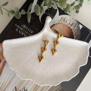 Çelik Kalpli Gold Sallantılı Kadın Küpe